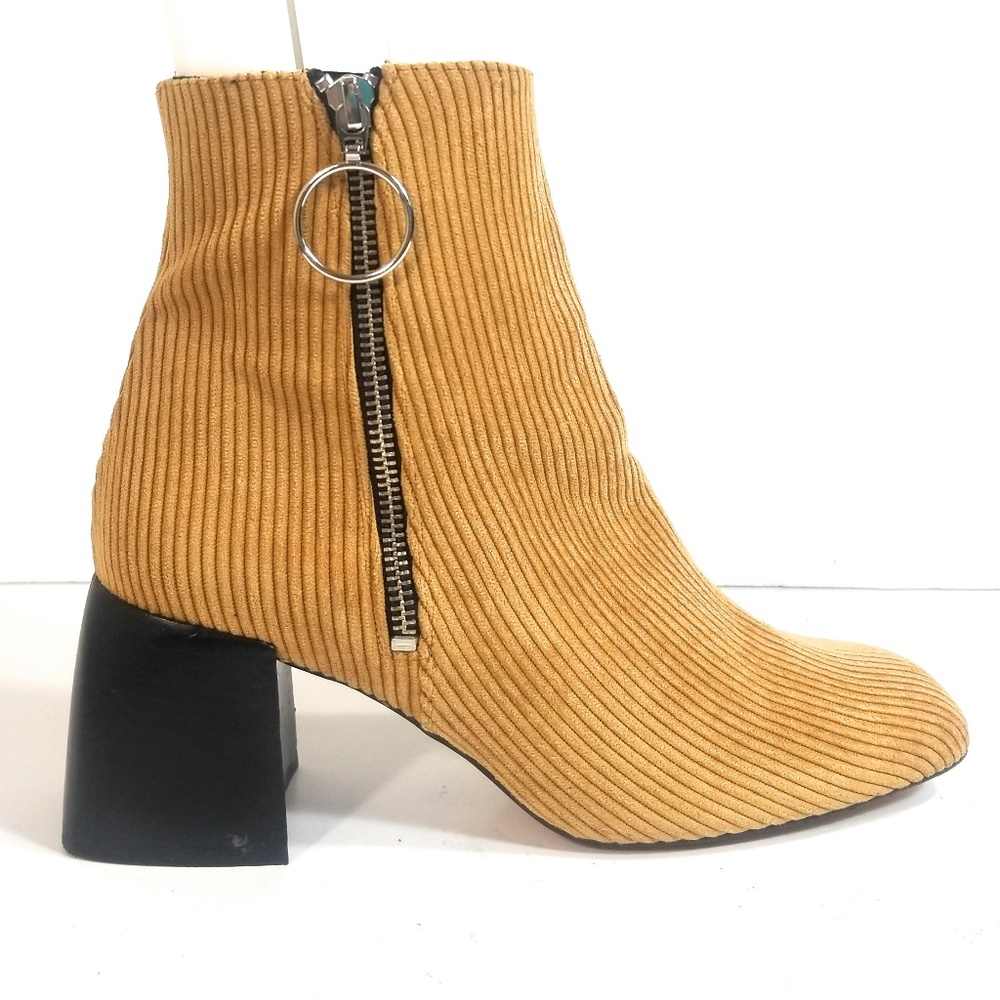 Free People Women Ankle Zip Up Heel Boots 39